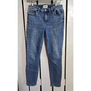 Pistola Medium Wash Stretch Skinny Blue Denim‎ Jeans Women’s Size 27 Casual